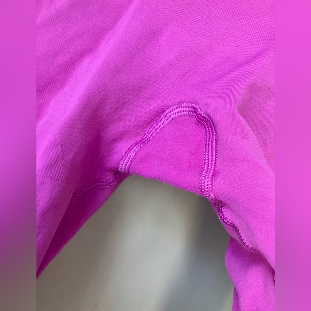 Lululemon Zoned In 3/4 Tight Raspberry 8 - Picture 3 of 7
